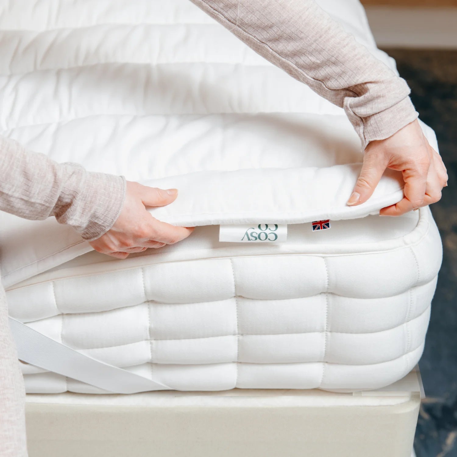 British Wool Mattress Topper - 100% Egyptian Cotton Handmade in the UK